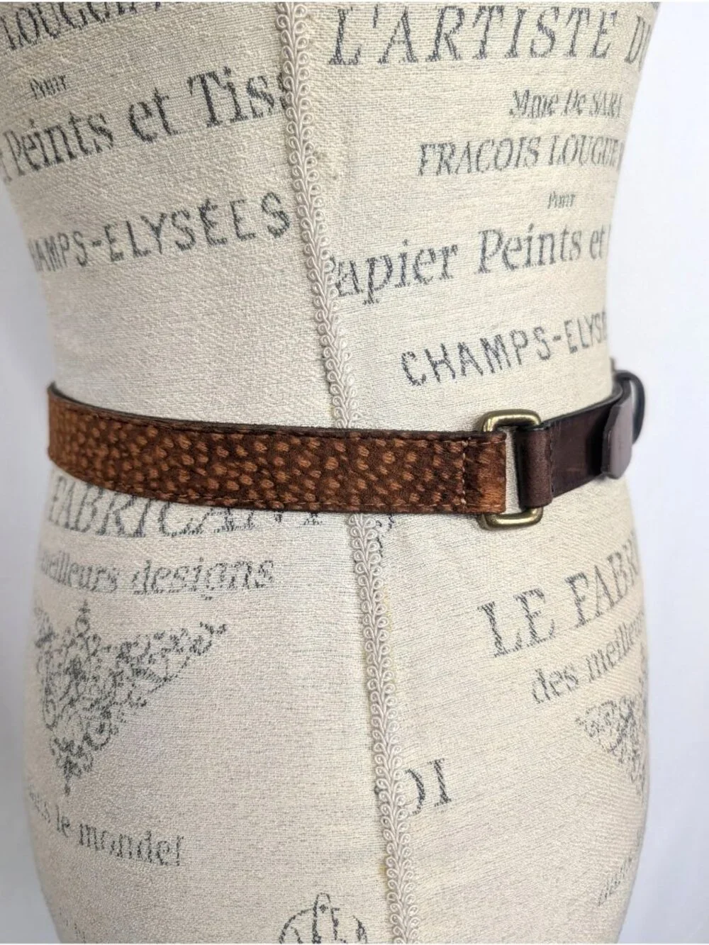 Vintage 90s Rossi Caruso Belt Small Suede Leather
